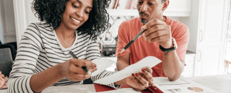 couple doing tax planning